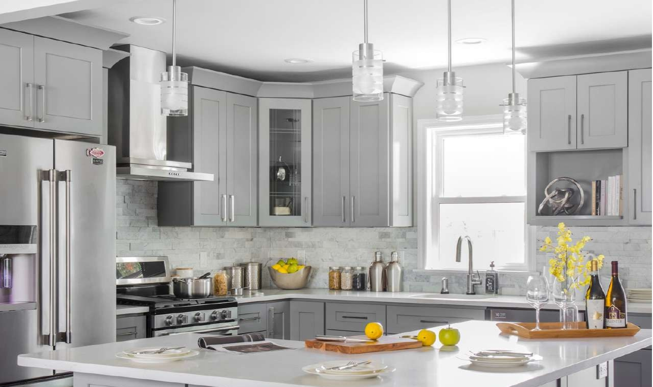 kitchen cabinets shaker white