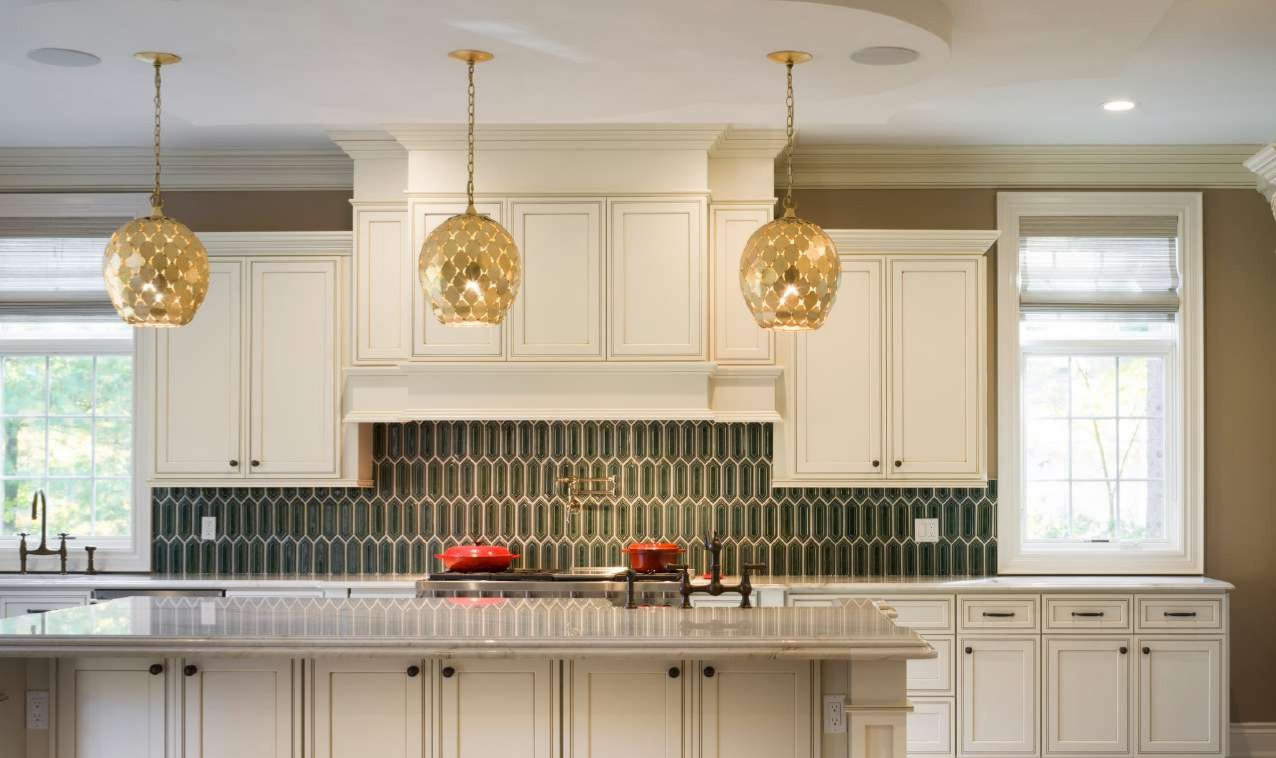 kitchen cabinets shaker white